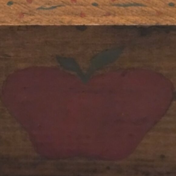 🎁Rustic Wooden Crate w/ Vintage Buckeye Stoneware Apple Mug & Colonial Cookbook - Picture 2 of 15